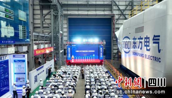 ȫ�����18����ֱ�������Ƶ����������ʽ�ֳ�����ȦΪ�Ķ�����ͼ