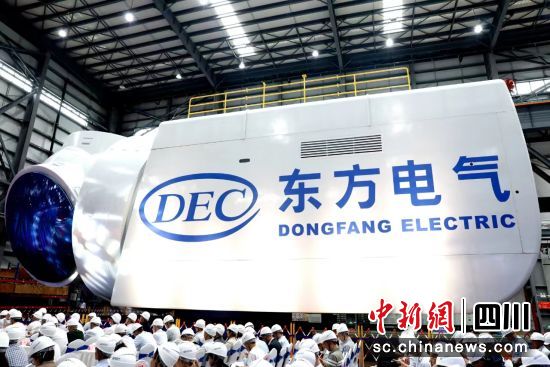 ȫ�����18����ֱ�������Ƶ����������ʽ�ֳ�����ȦΪ�Ķ�����ͼ